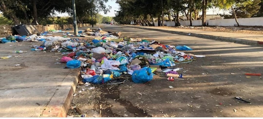 مستشارة جماعية بطنجة تفجر قضية مليون مقابل تغيير أمكنة حاويات النفايات