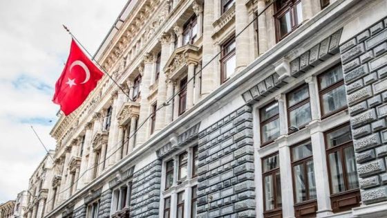 توقيع اتفاقية لإيداع 5 مليارات دولار لدى البنك المركزي التركي