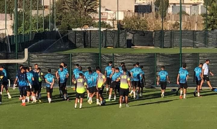 اتحاد طنجة يستأنف التداريب و أنباء عن إقالة هلال الطير