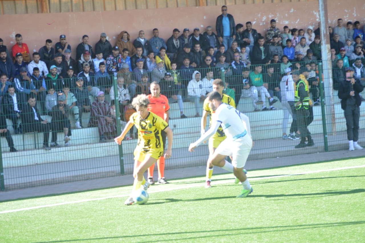 فريق اتحاد ابن أحمد دائما في الصدارة