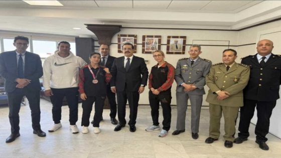 عامل عمالة القنيطرة يكرم البطلة رحاب حمدون.. إنجاز عالمي يُتوَّج بتقدير رسمي